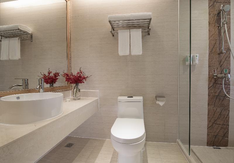 Vienna International Hotel Shanghai Pudong Huinan מראה חיצוני תמונה